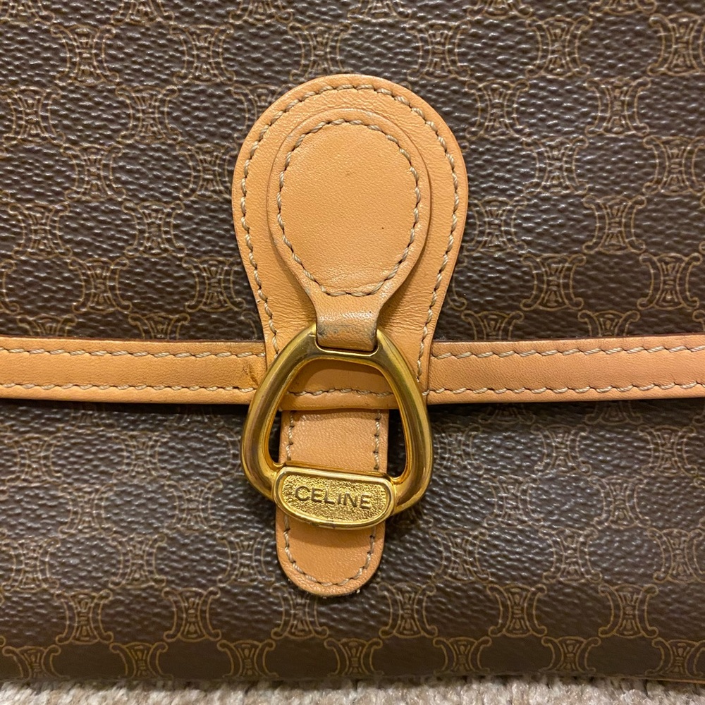 Celine Crossbody - Picture 2 of 16